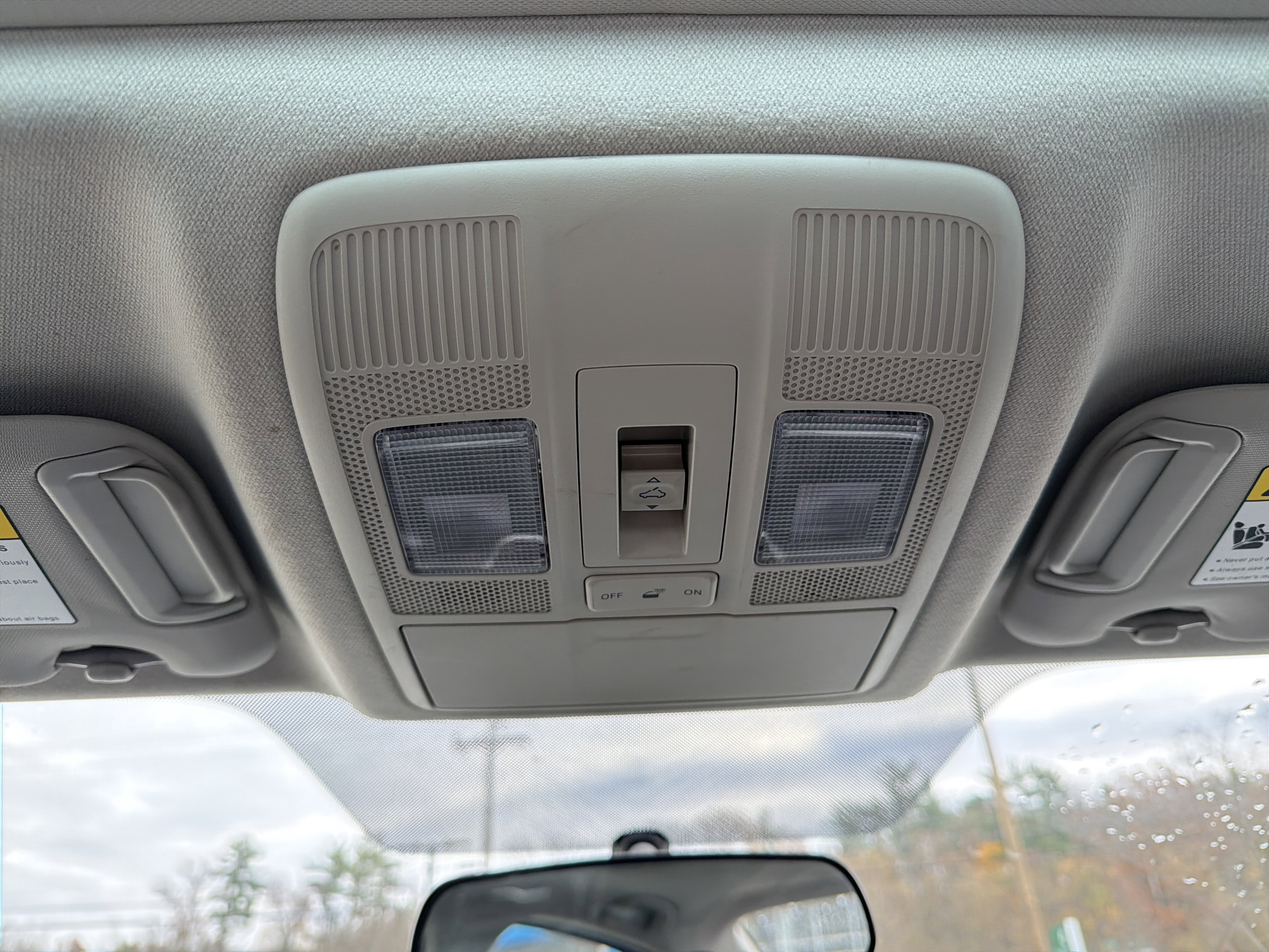 Used 2015 MAZDA MAZDA3 i Grand Touring image 18