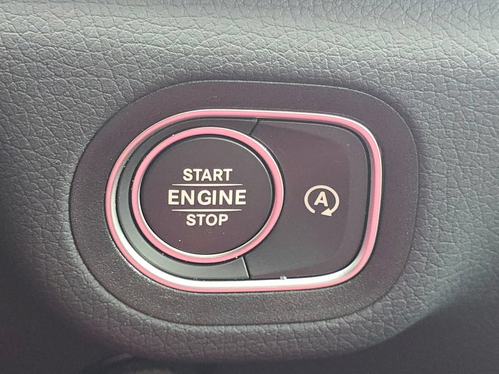 Certified 2026 Mercedes-Benz GLS 450 4MATIC image 40