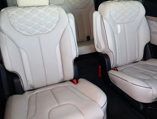 Used 2022 Hyundai Palisade Calligraphy image 20