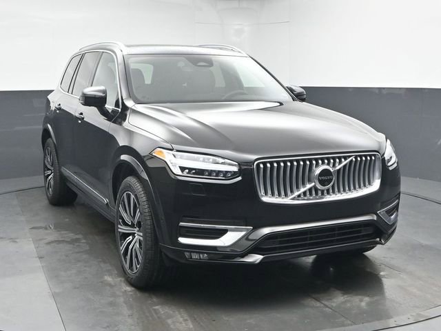 Used 2023 Volvo XC90 B6 Plus w/ Protection Package Premier image 2
