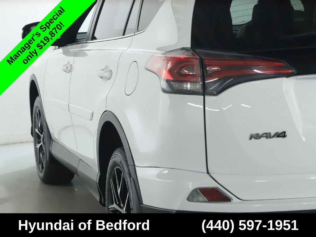 Used 2017 Toyota RAV4 SE w/ Power Extra Value Package AWD/4WD image 43