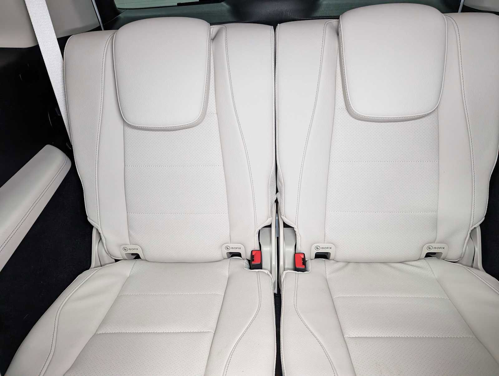 Certified 2026 Mercedes-Benz GLS 450 4MATIC image 24