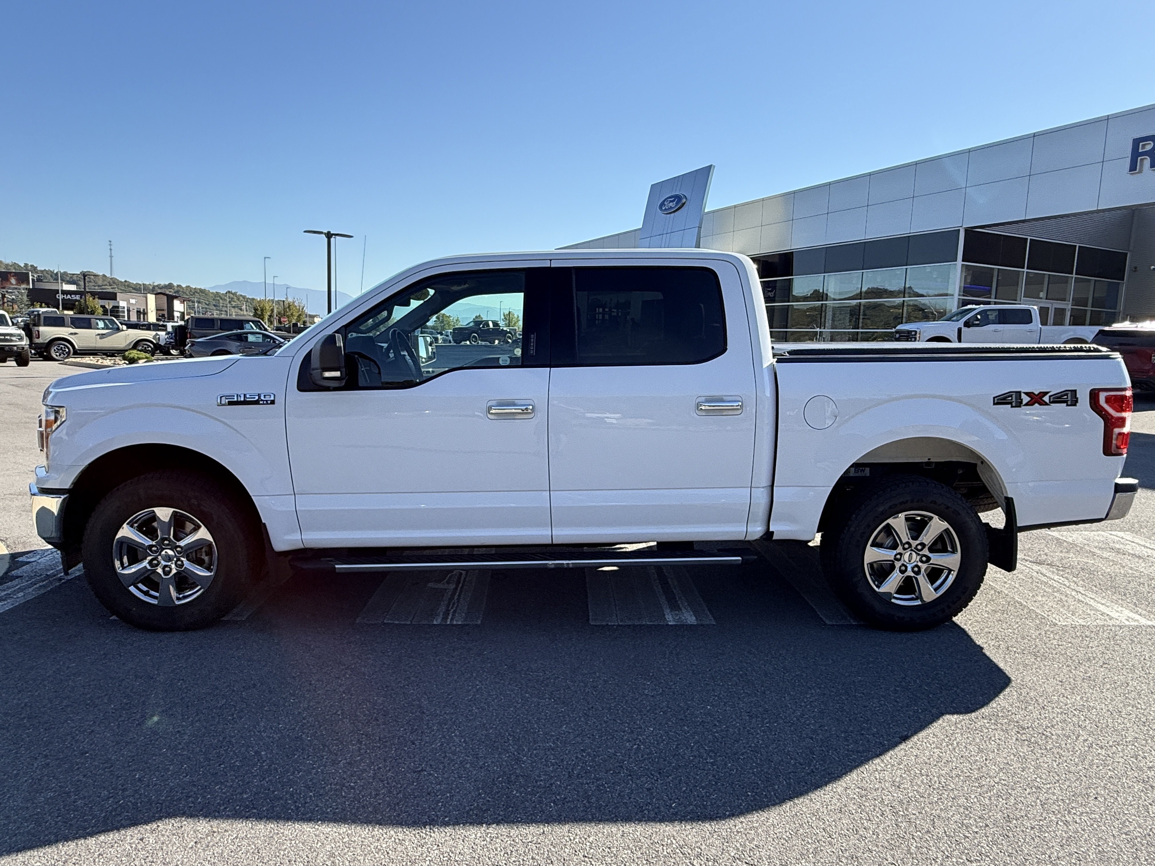 Used 2018 Ford F150 XLT w/ Equipment Group 302A Luxury AWD/4WD image 8