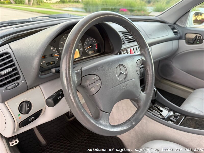Used 2001 Mercedes-Benz CLK 430 Cabriolet image 34