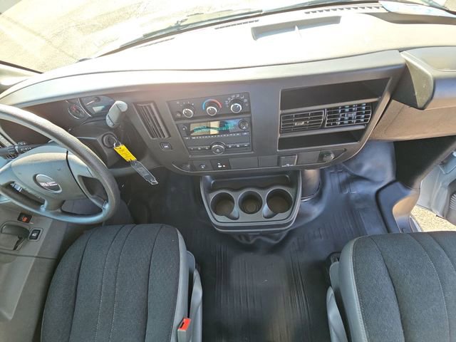 Used 2023 GMC Savana 2500 w/ Driver Convenience Package image 18