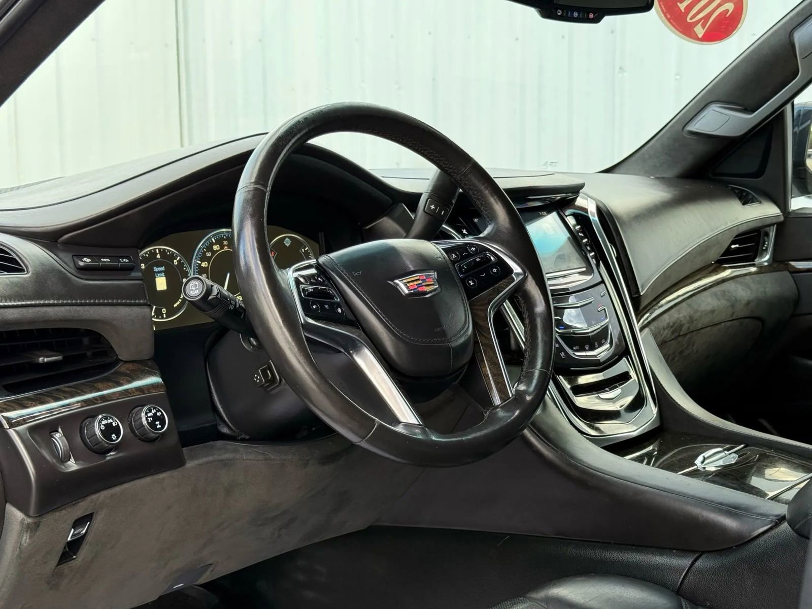 Used 2015 Cadillac Escalade ESV Platinum image 10