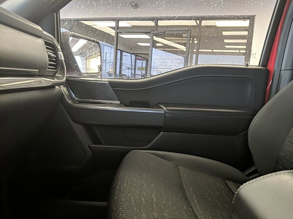 Certified 2022 Ford F150 XLT w/ Equipment Group 302A High image 21