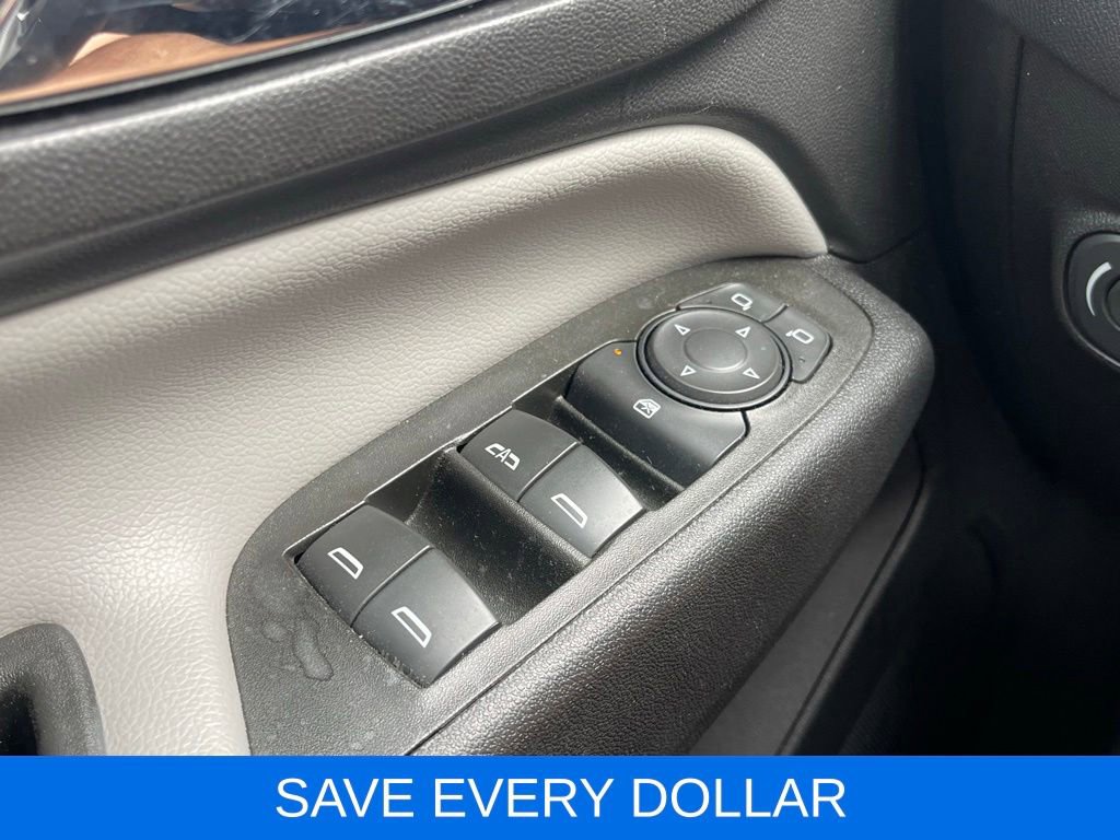 Used 2022 Chevrolet Equinox LT FWD image 16