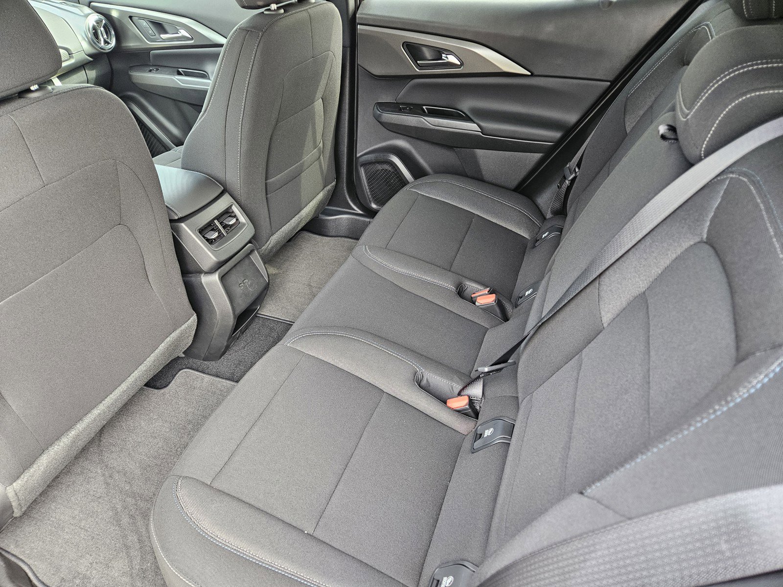 New 2026 Chevrolet Equinox EV LT w/ Comfort Package image 19