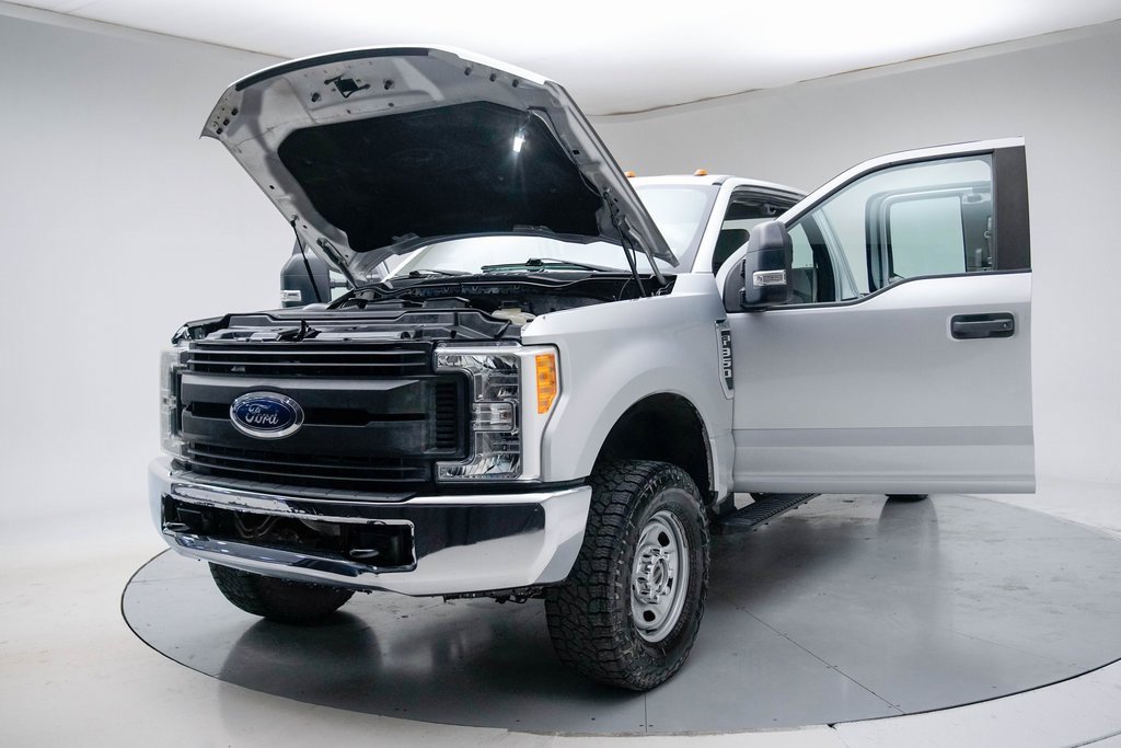 Used 2017 Ford F350 XL image 17