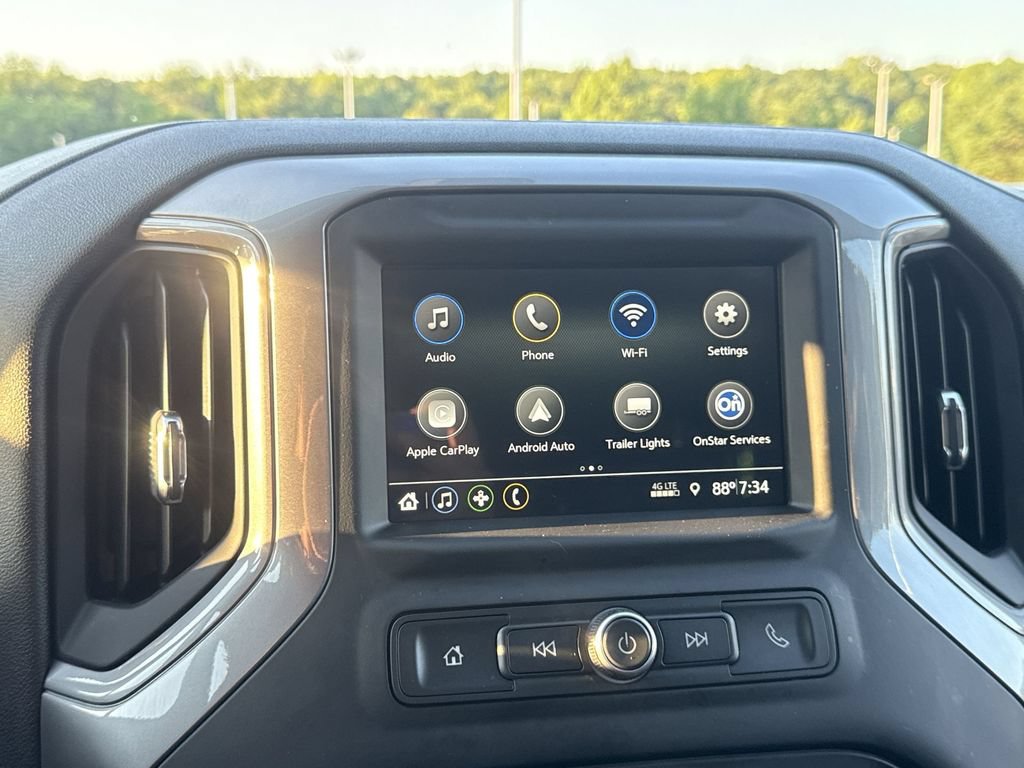 Used 2019 Chevrolet Silverado 1500 Custom w/ Custom Value Package AWD/4WD image 19