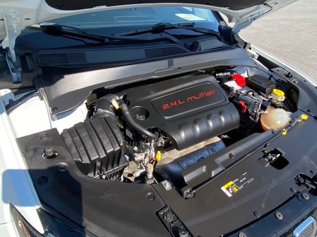 Used 2022 Jeep Compass Limited AWD/4WD image 19
