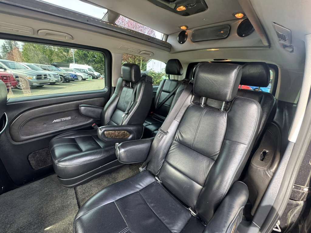 Used 2016 Mercedes-Benz Metris Passenger image 54