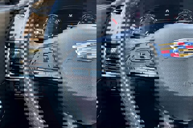 Used 2023 Cadillac XT4 Sport w/ Cold Weather Package image 18