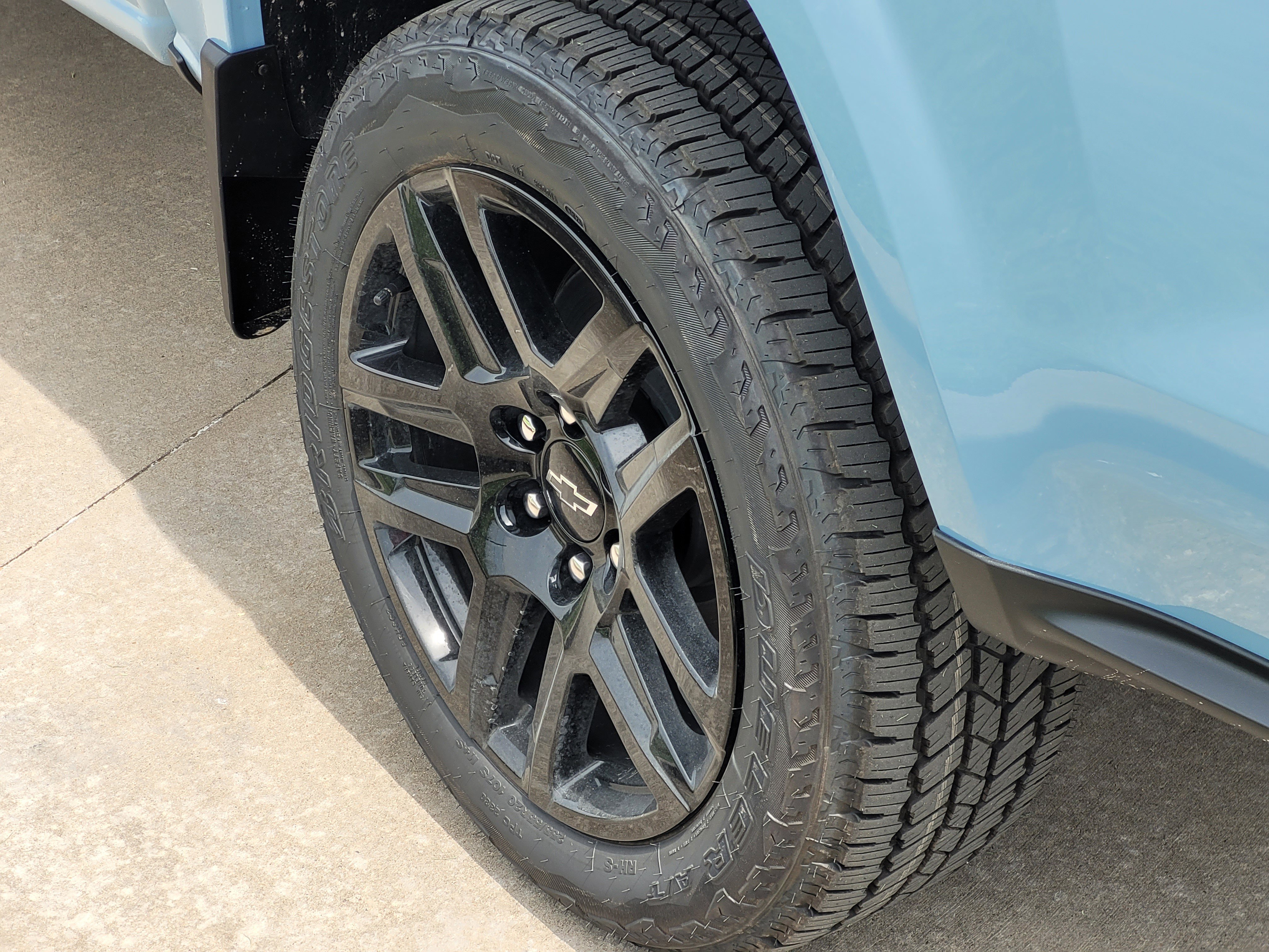 New 2025 Chevrolet Colorado Z71 w/ Z71 Convenience Package 2 image 5