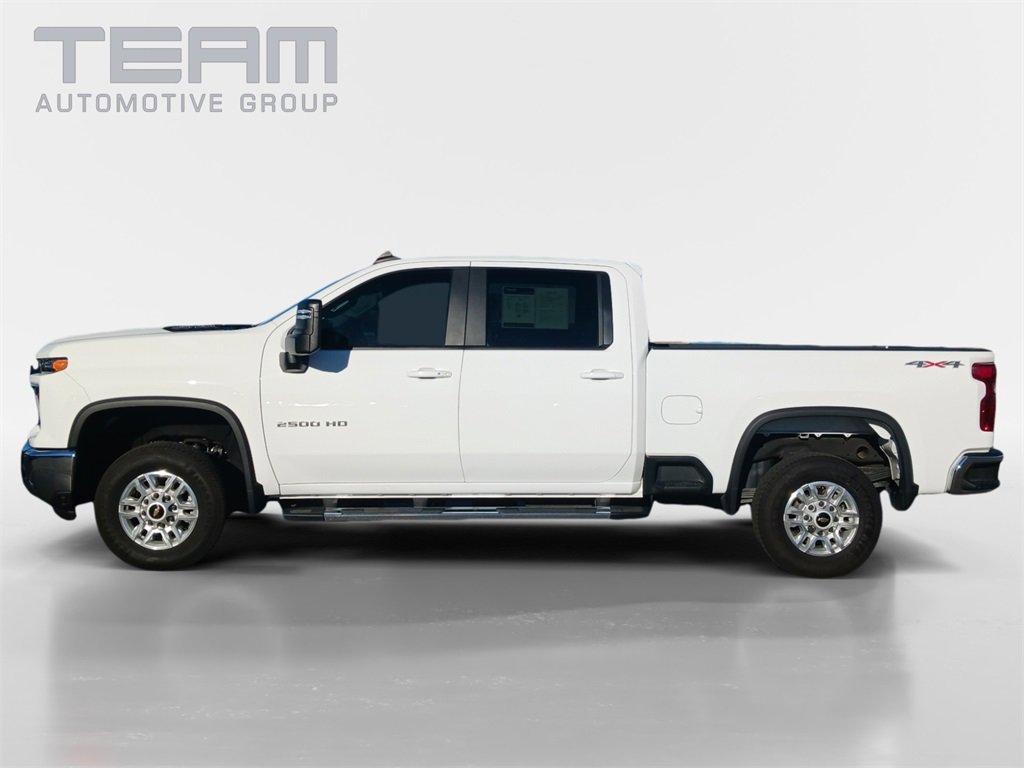 Used 2024 Chevrolet Silverado 2500 LT image 4