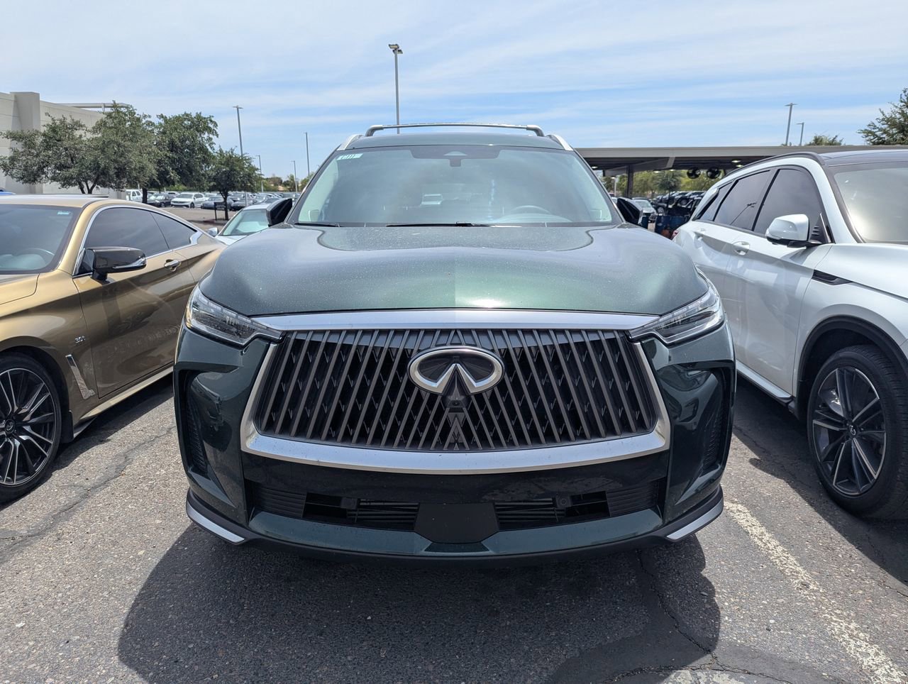 Certified 2026 INFINITI QX60 Luxe w/ Family Package FWD image 3