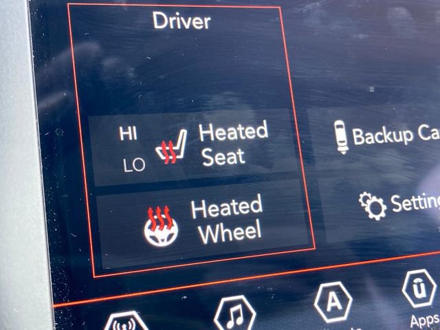 Used 2019 Jeep Cherokee Latitude Plus w/ Comfort/Convenience Group image 20