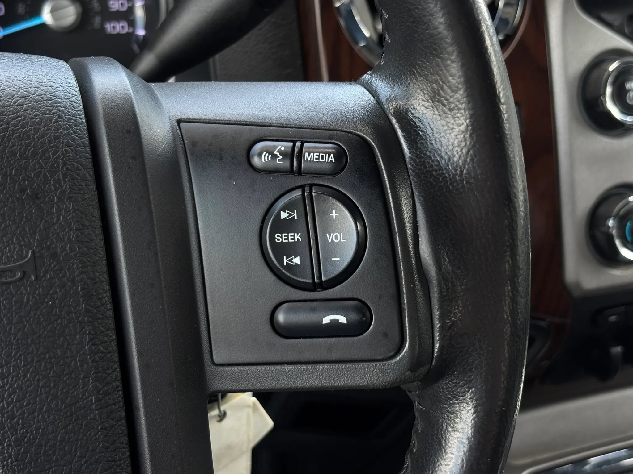 Used 2013 Ford F250 Platinum w/ FX4 Off Road Pkg AWD/4WD image 42