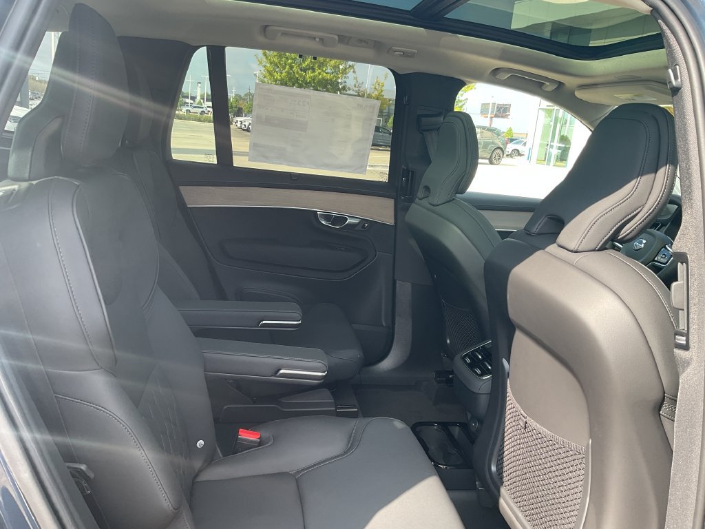New 2027 Volvo XC90 B6 Plus AWD/4WD image 17