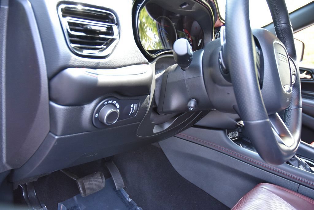 Used 2025 Dodge Durango R/T AWD/4WD image 15