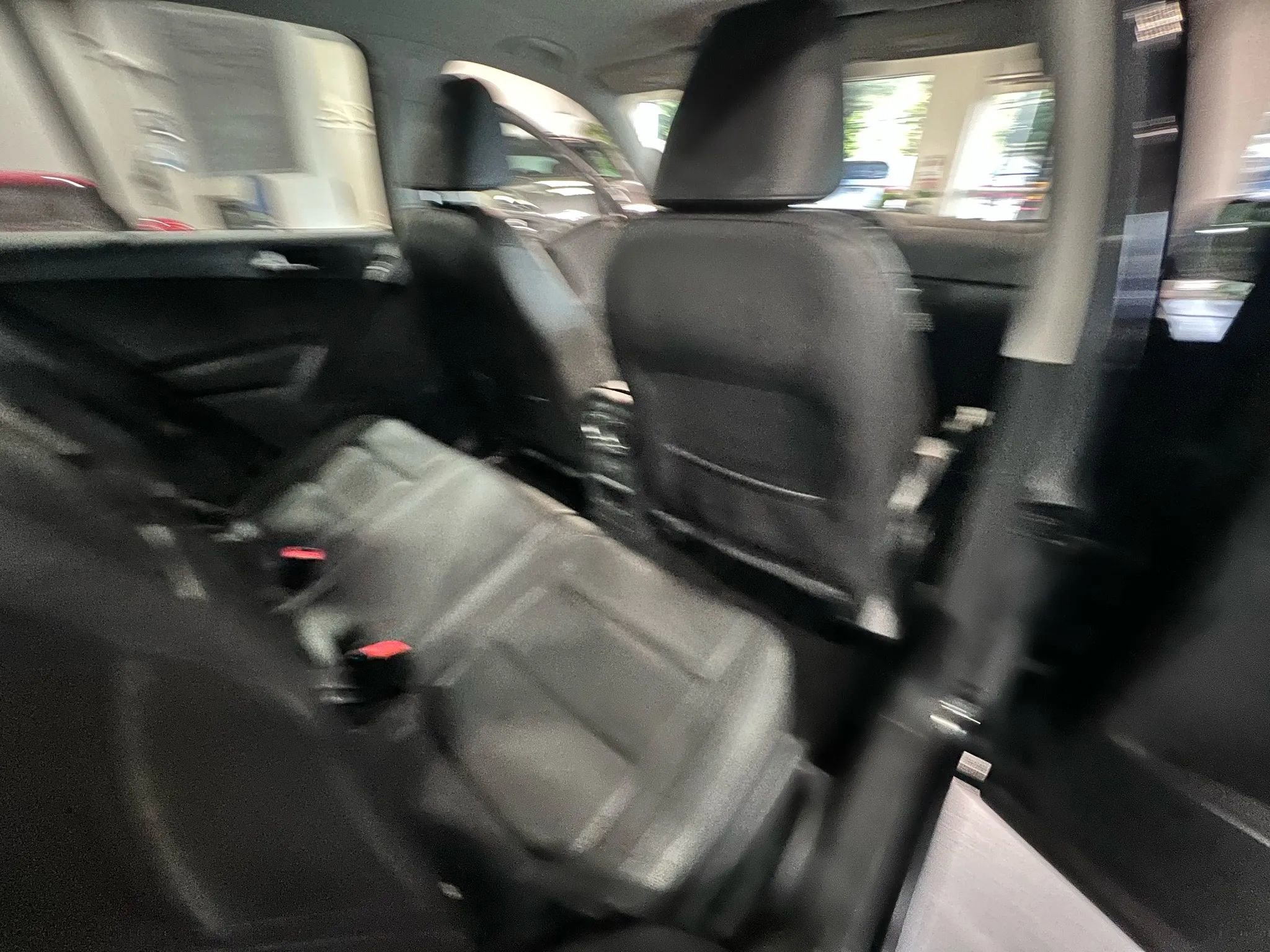 Used 2016 Volkswagen Tiguan S image 22