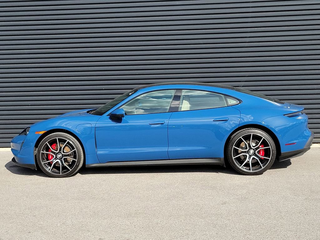 Certified 2023 Porsche Taycan 4S image 2