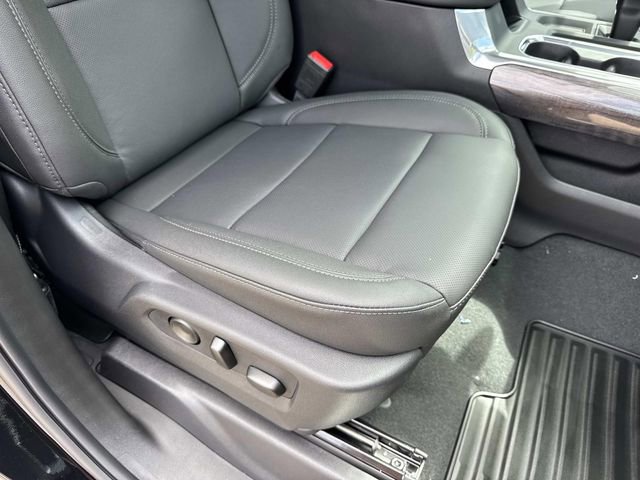 New 2026 Chevrolet Silverado 1500 LTZ w/ LTZ Convenience Package II AWD/4WD image 13