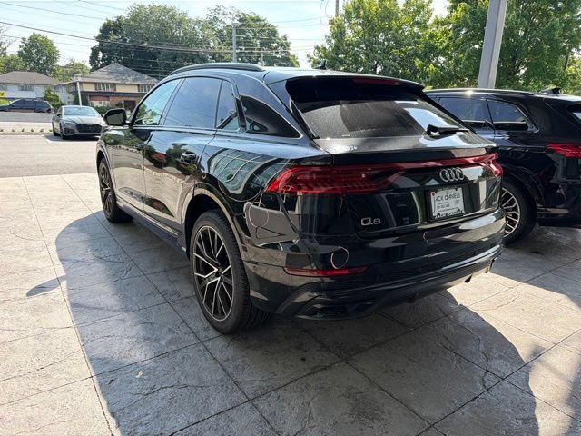 Used 2023 Audi Q8 Premium Plus w/ Premium Plus Package AWD/4WD image 2