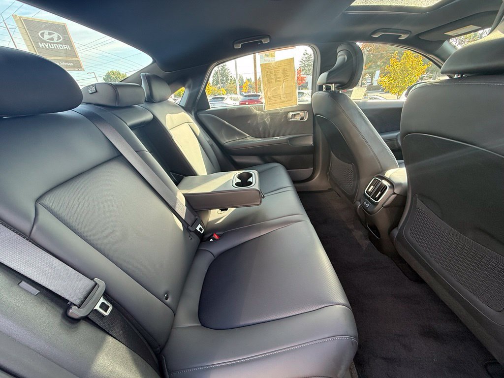 Certified 2023 Hyundai Ioniq 6 Limited AWD/4WD image 18