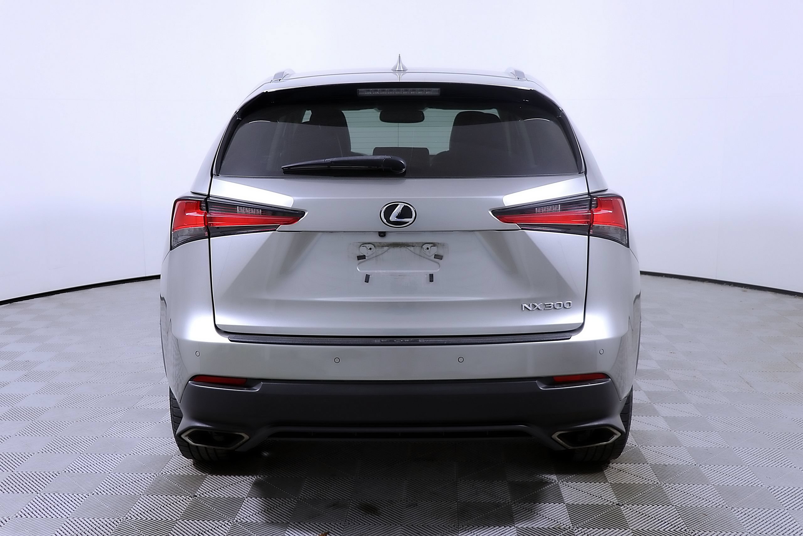 Used 2018 Lexus NX 300 FWD w/ Premium Package image 8