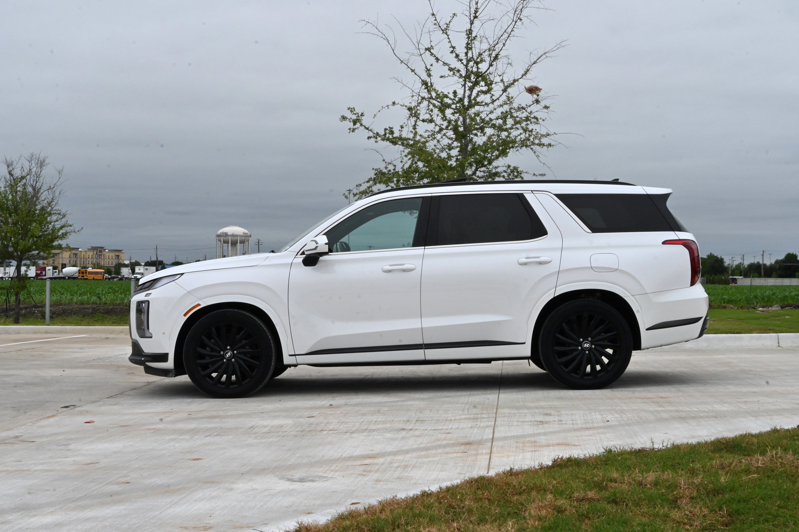 Used 2024 Hyundai Palisade Calligraphy AWD/4WD image 6