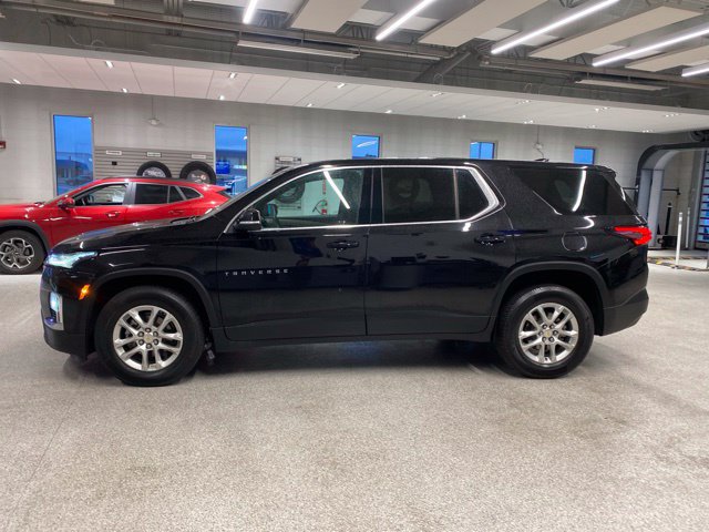 Used 2023 Chevrolet Traverse LS AWD/4WD image 8