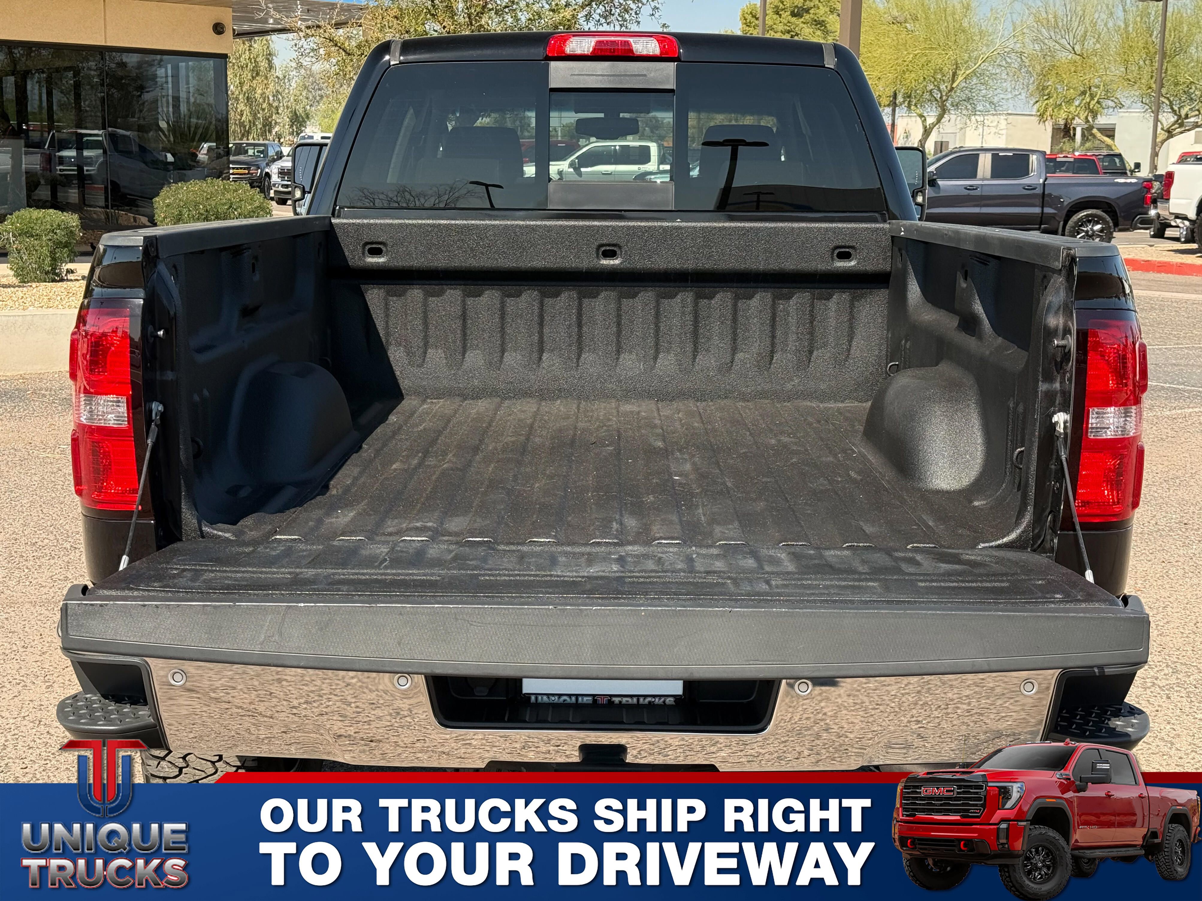 Used 2015 GMC Sierra 2500 SLE w/ SLE Preferred Package image 8