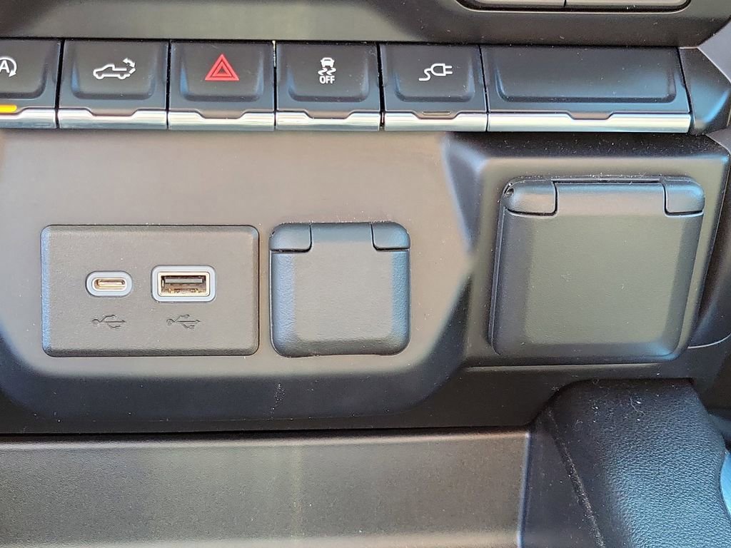 Certified 2021 Chevrolet Silverado 1500 RST w/ All Star Edition Plus AWD/4WD image 30