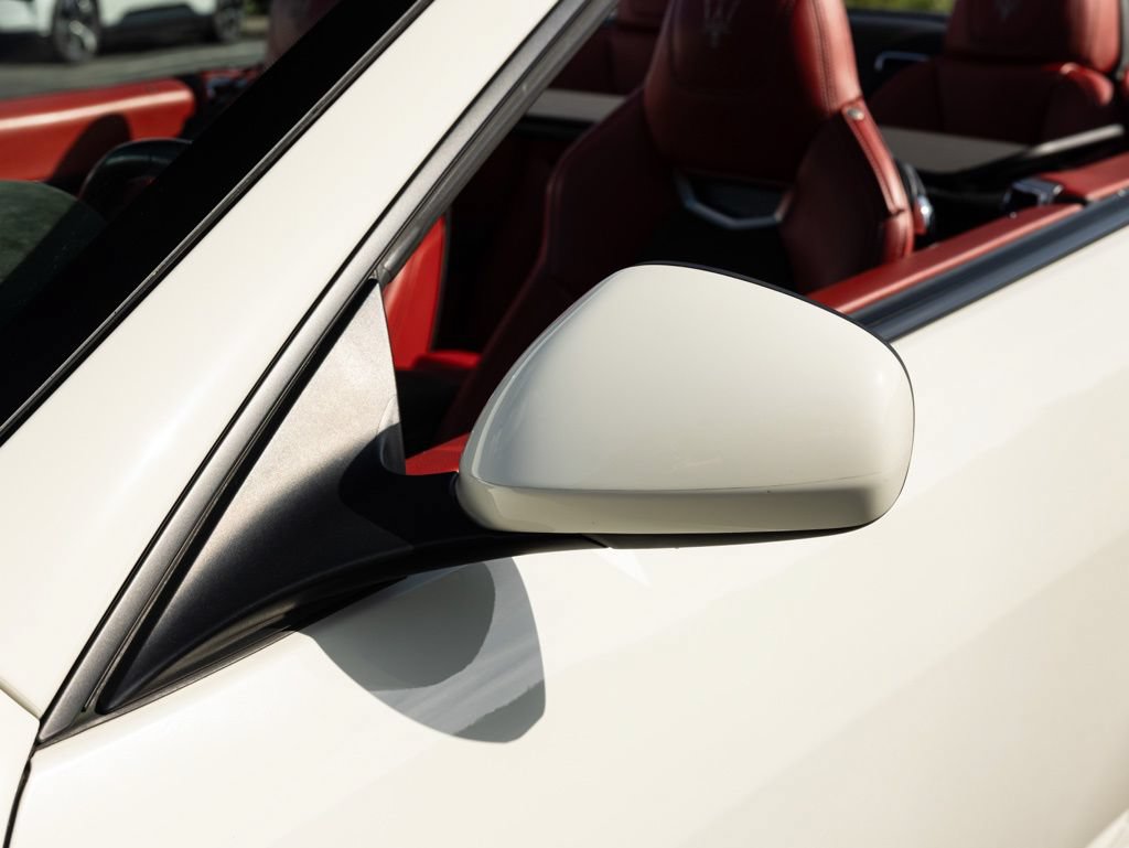 Used 2019 Maserati GranTurismo MC RWD image 16