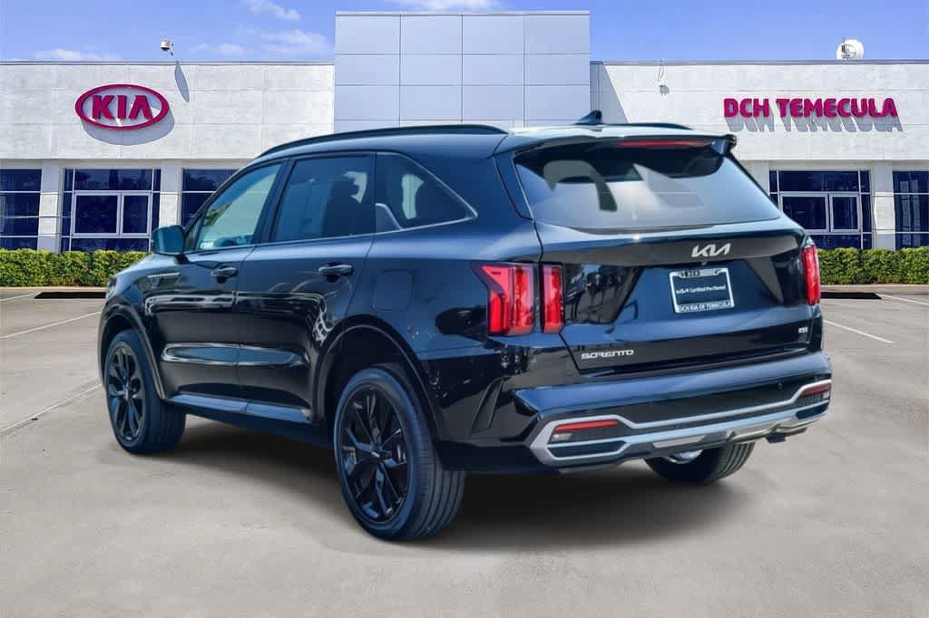 Certified 2023 Kia Sorento SX AWD/4WD image 6