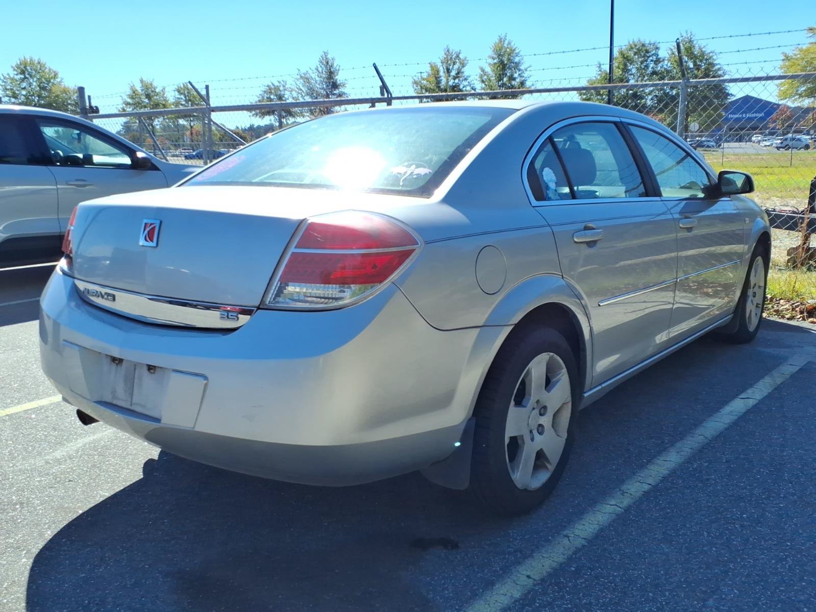 Used 2008 Saturn Aura XE FWD image 5