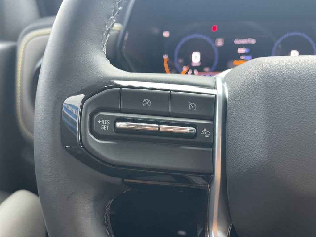 Certified 2026 Chevrolet Colorado ZR2 w/ Technology Package image 25