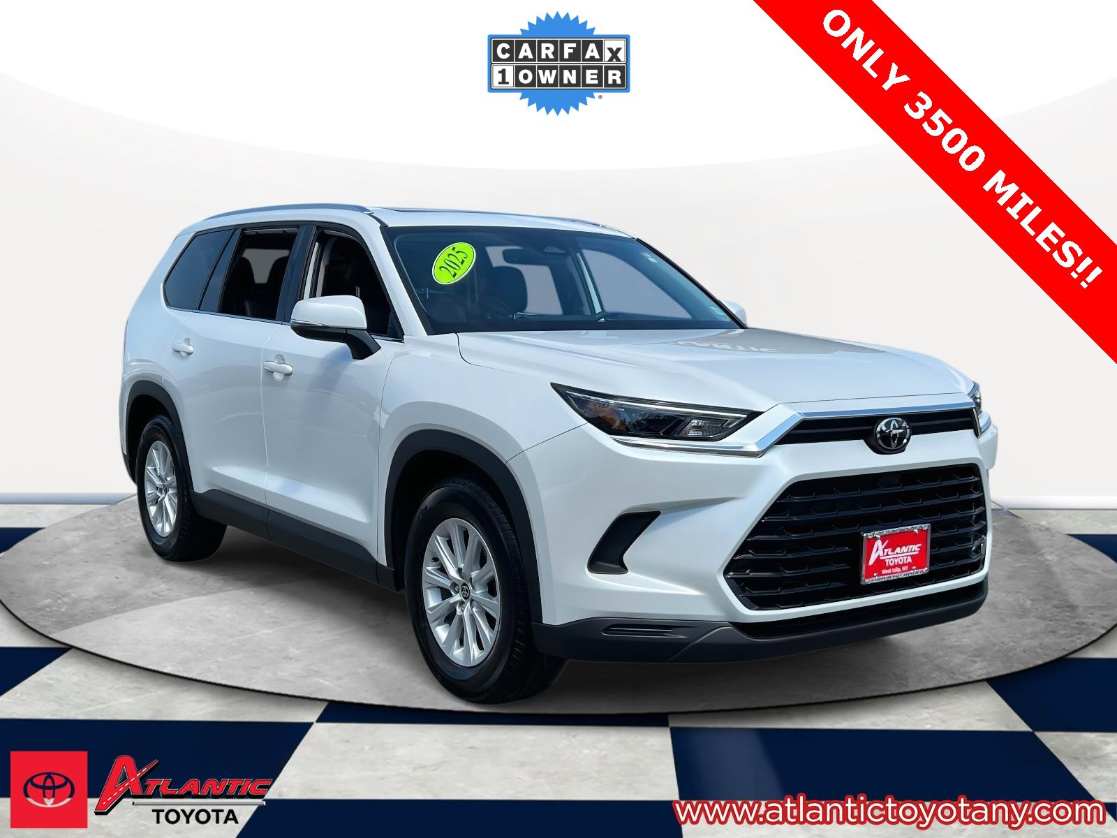 Used 2025 Toyota Grand Highlander AWD image 1