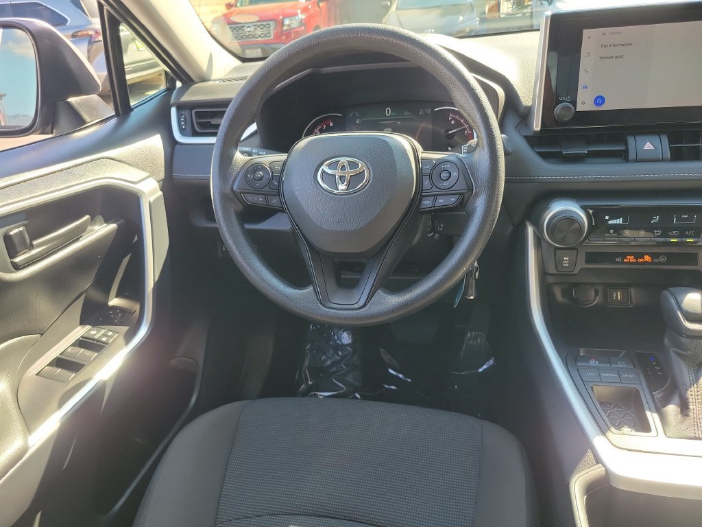 Used 2025 Toyota RAV4 LE FWD image 11