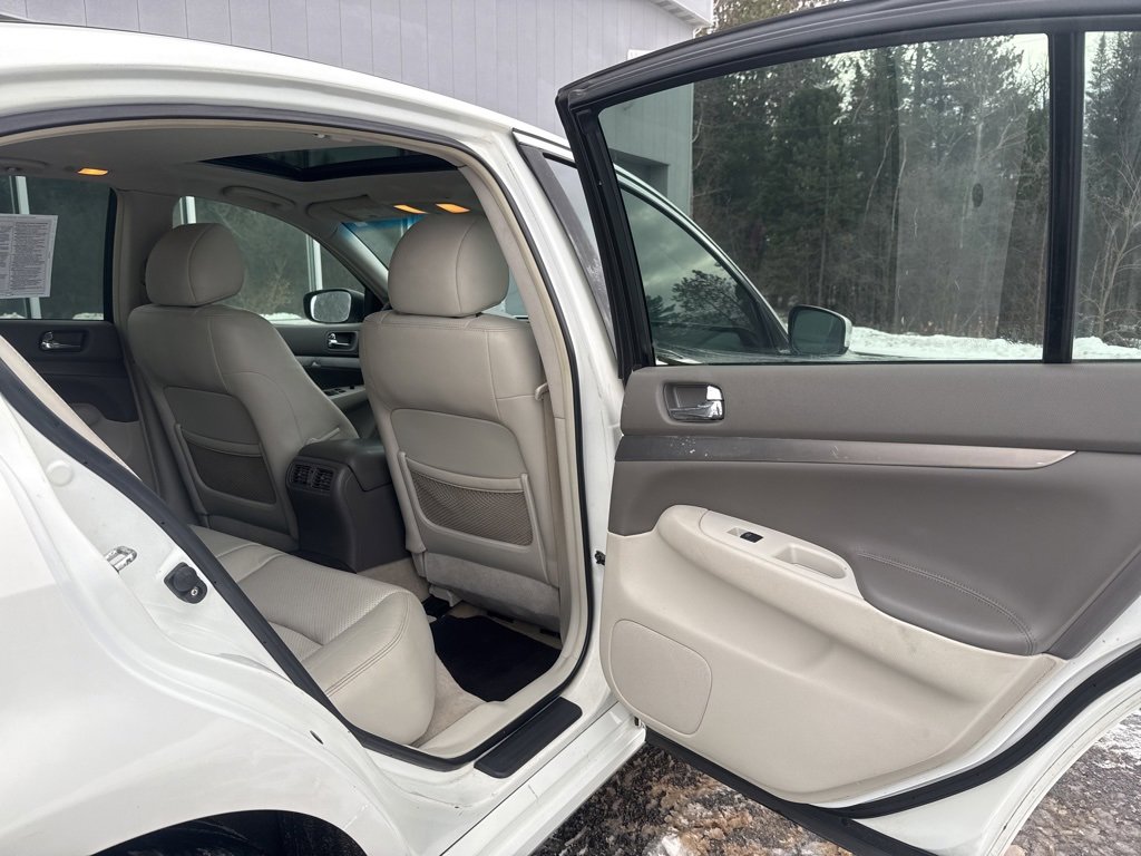 Used 2012 INFINITI G25 Journey image 22