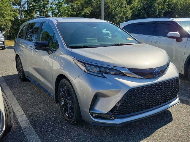Used 2024 Toyota Sienna XSE