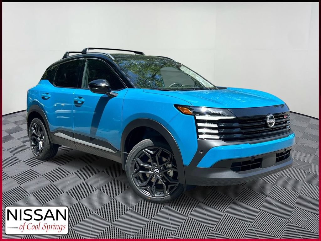 New 2026 Nissan Kicks SR w/ Cold Weather Package