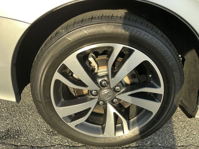 Certified 2024 Honda Odyssey Touring image 39