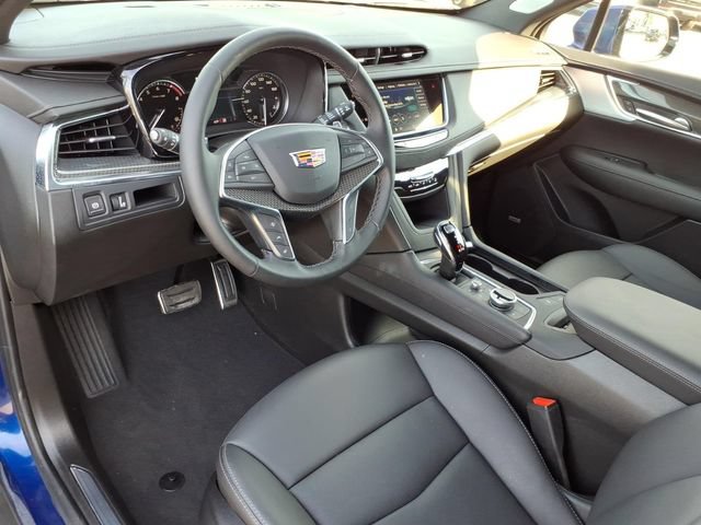 Certified 2025 Cadillac XT5 Sportv AWD/4WD image 3