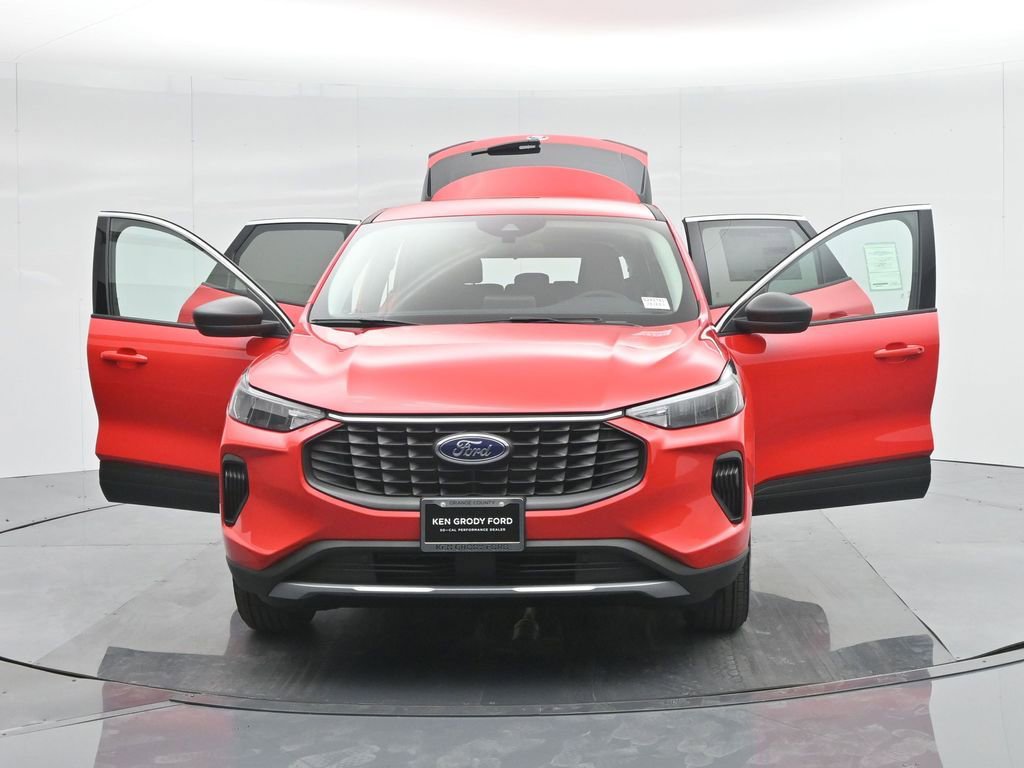 Used 2024 Ford Escape Active image 32
