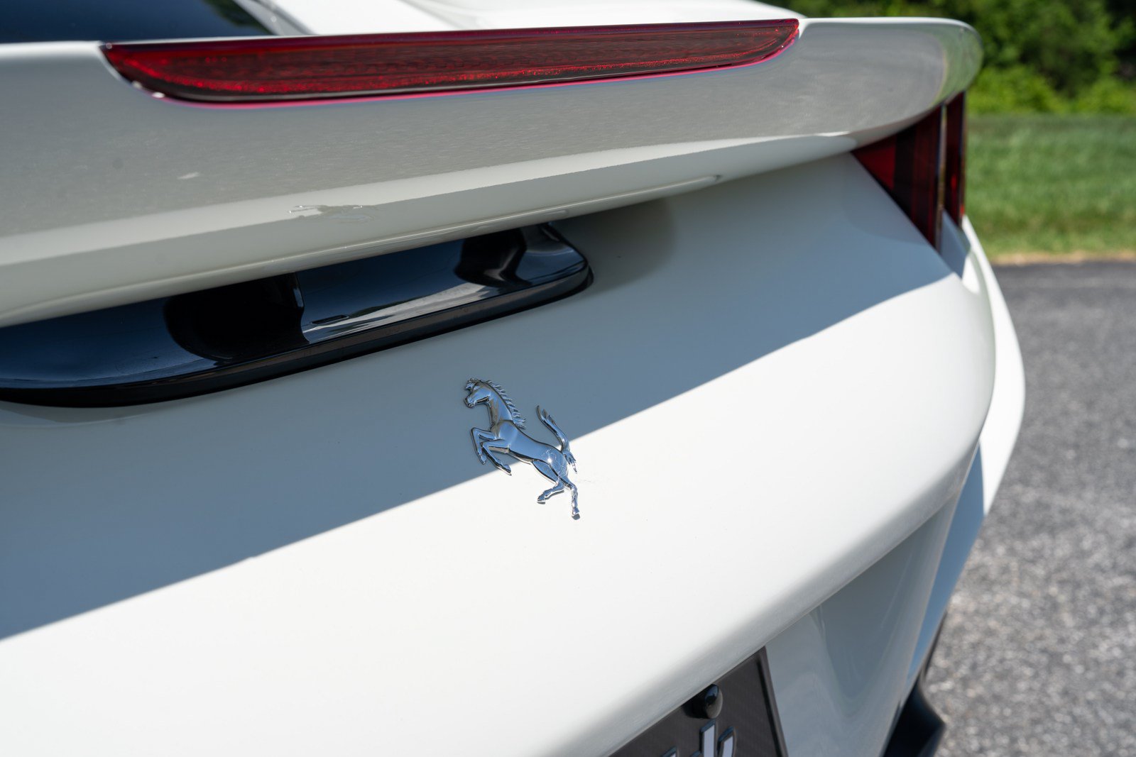 Used 2022 Ferrari F8 Tributo RWD image 21
