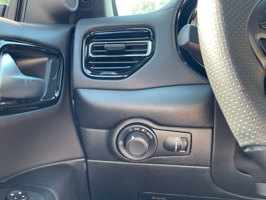 New 2025 Dodge Durango AWD w/ Skid Plate Group image 31