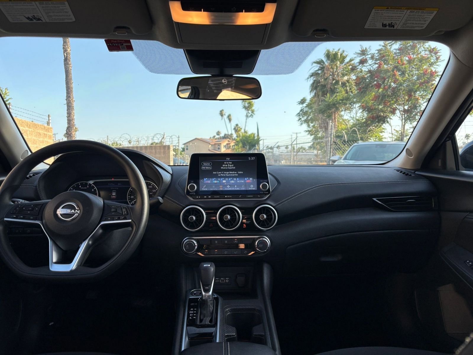 Used 2025 Nissan Sentra SV FWD image 32